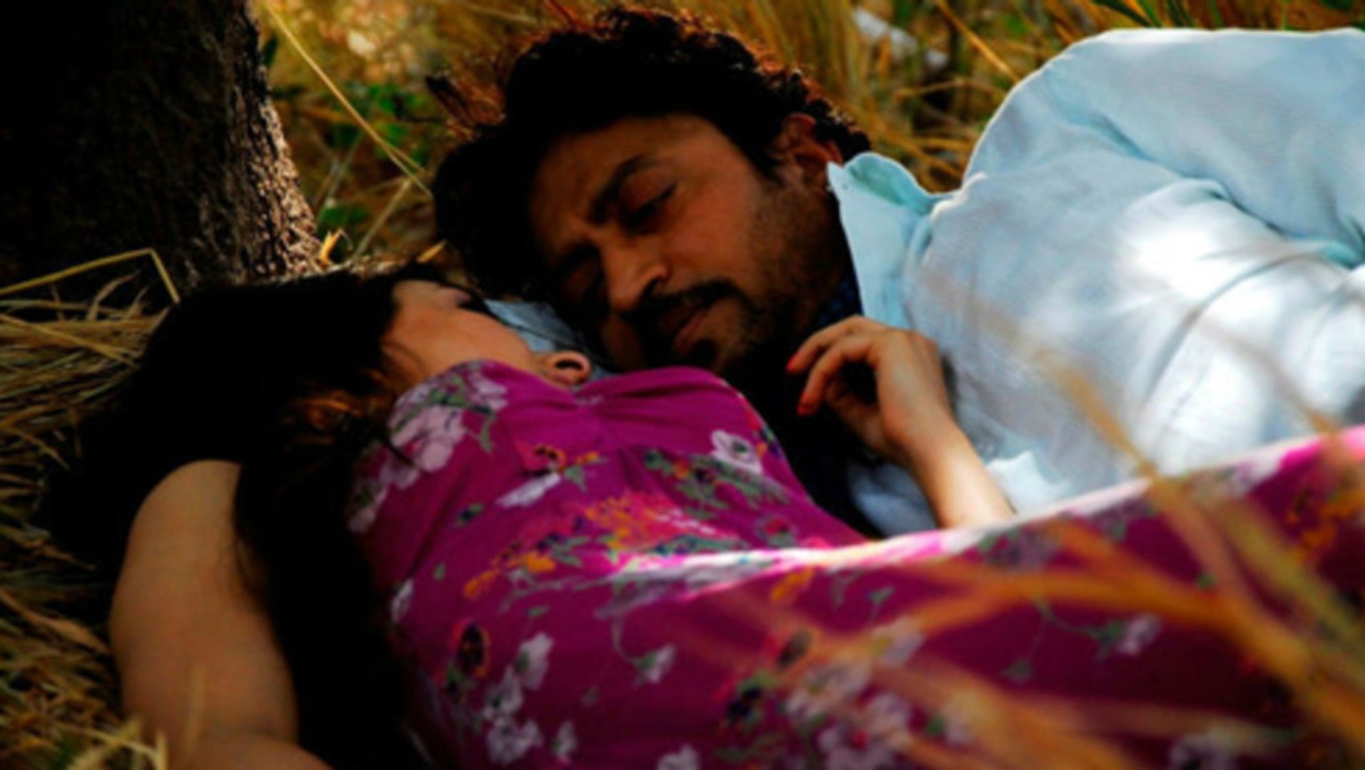 Irfan Khan Fucking Videos - Soha Ali Khan & Irrfan Khan's Sex Scene In Saheb Biwi Aur Gangster Returns  ! - video Dailymotion