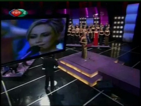 TUĞÇE PALA Beklerim Her Gün Bu Sahillerde Mahzûn