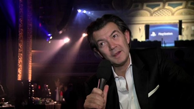 Evènement (PlayStation 4) - Philippe Cardon (SCE France) vante la PlayStation 4