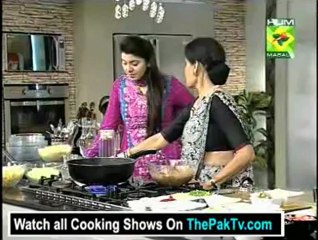 Handi With Zubaida Tariq By Masala Tv -  21st February 2013 - Part 1