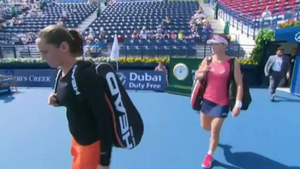 Vinci schianta Stosur - Dubai, quarti