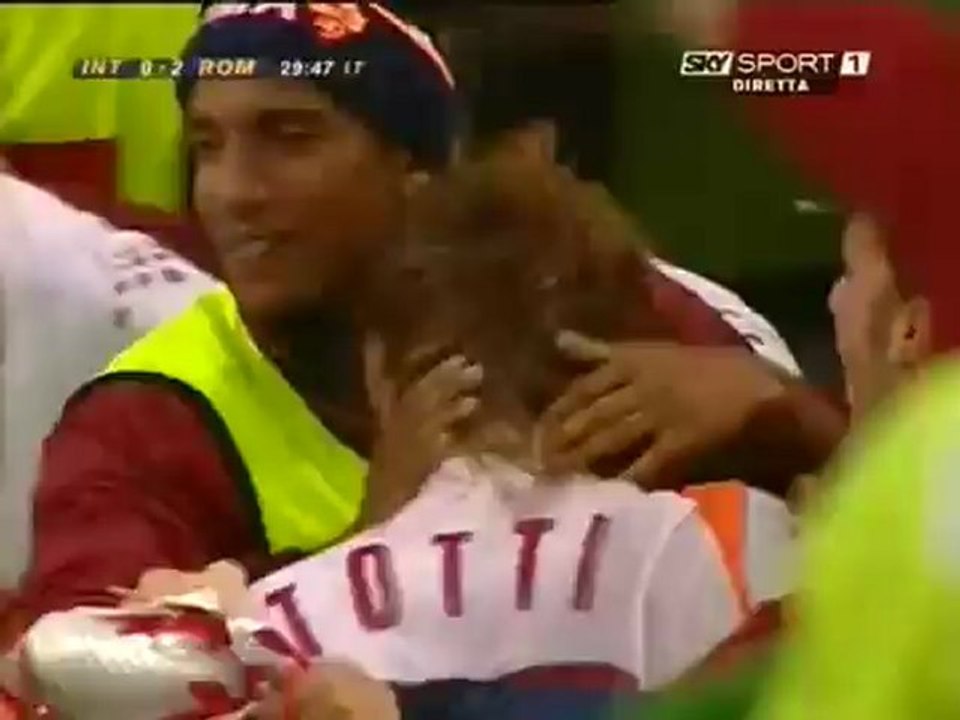 Το κορυφαίο γκολ του Τότι στη Serie A (Ίντερ - Ρόμα 2-3)