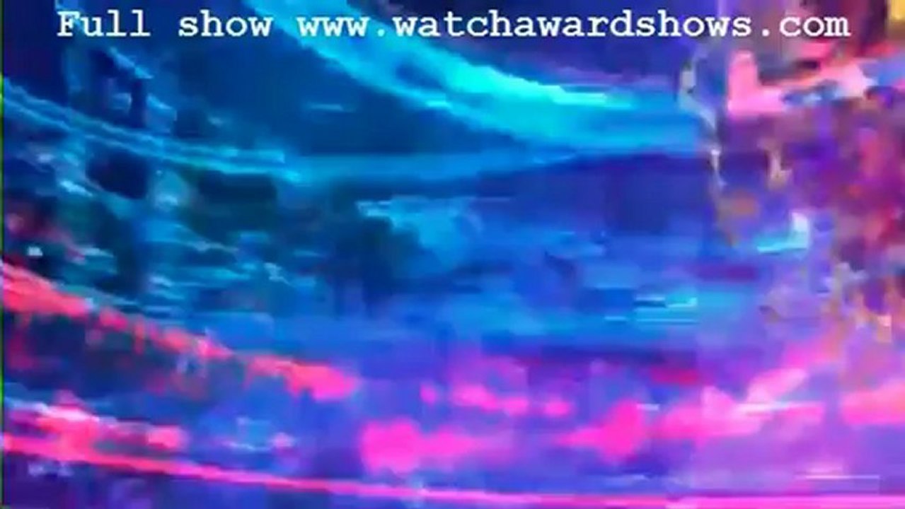 Video Taylor Swift BRITs 2013