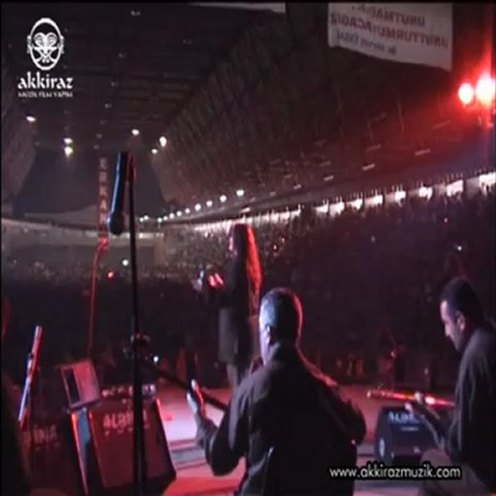 Sabahat Akkiraz & Mustafa Özarslan - Yine Gam Yükünün Tüccarı Geldi