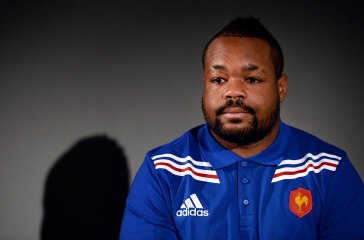 Bastareaud : « Le jeu anglais ne se résume pas à ses centres »