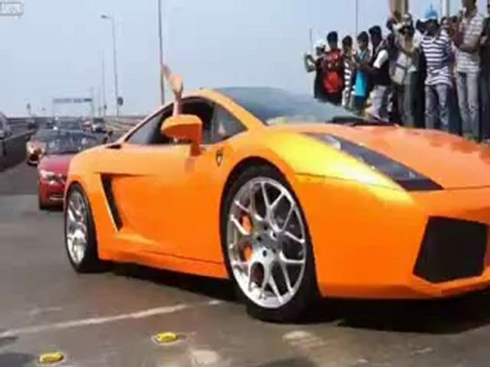 Audi R8 goes up in flames at Mumbai car Rally