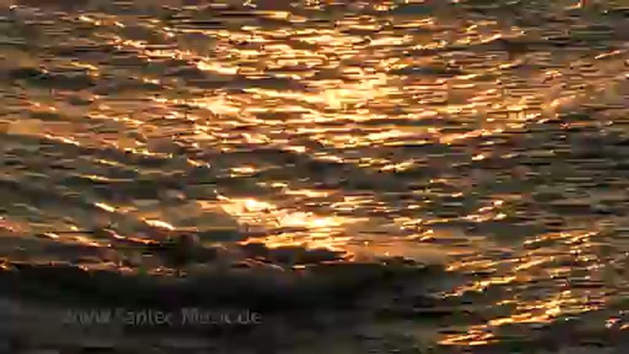 Entspannungsmusik mit Panflöte, Harfe und Streichorchester - CD Moments of Silence (Santec Music)