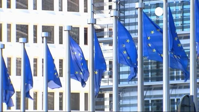 Commissione UE, crescita eurozona solo dal 2014. Allarme...