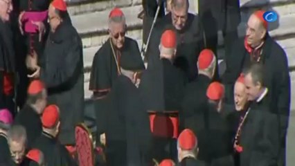 Benedicto XVI "promete respeto y obediencia" al futuro papa