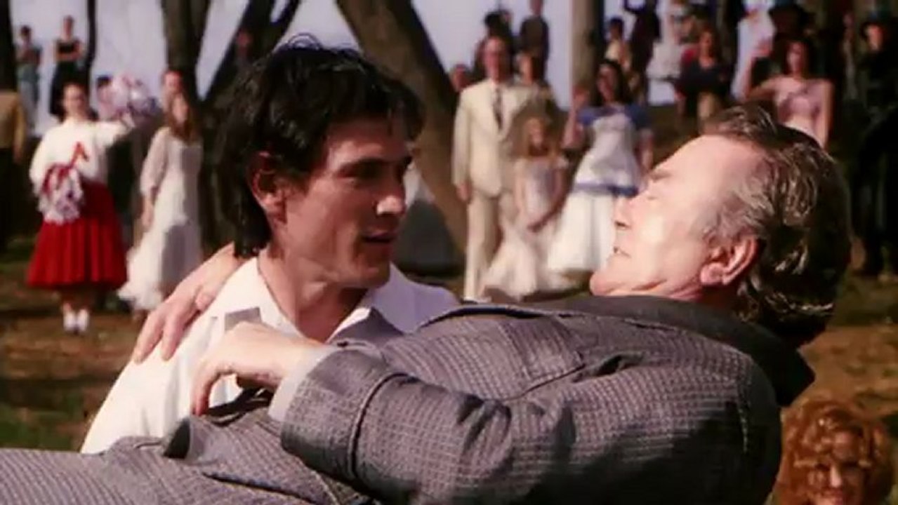 vlc-record-2013-02-23-01h01m04s-Big Fish.[HDRip][Spanish][www.lokotorrents.com].avi-