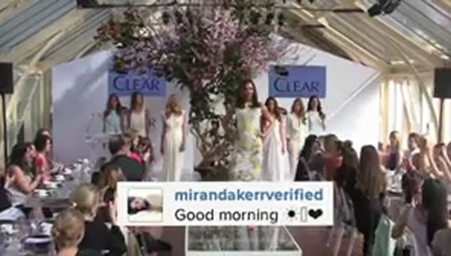 Miranda Kerr Flaunts Amazing Bikini Body