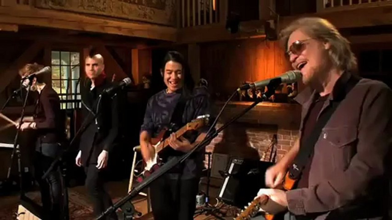 Adult Education,Live From Daryl's House with Daryl Hall and The Neon Trees