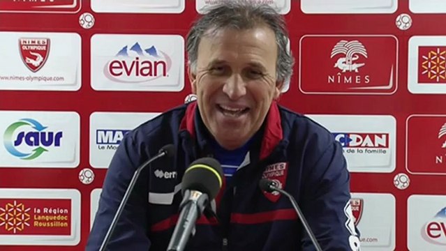 Conférence de presse Nîmes Olympique - FC Istres : Victor ZVUNKA (NIMES) - José PASQUALETTI (FCIOP) - saison 2012/2013