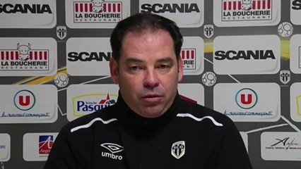 Conférence de presse Angers SCO - GFC Ajaccio : Stéphane MOULIN (SCO) - Thierry LAUREY (GFCA) - saison 2012/2013