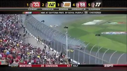 Varios heridos deja accidente en pista Daytona