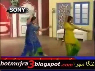 Khushboo and Nadia Ali mujra on stage Mosamyan Ras Bharyan