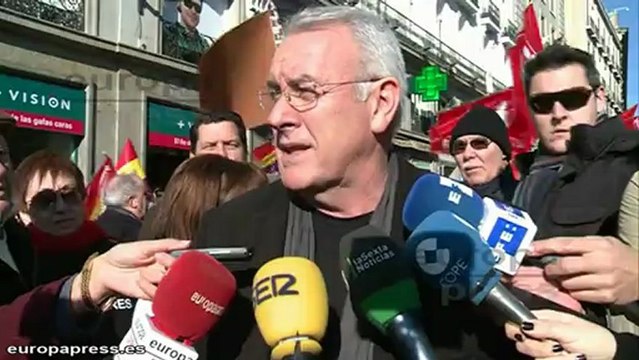 Lara: Rajoy piensa en la España de los banqueros
