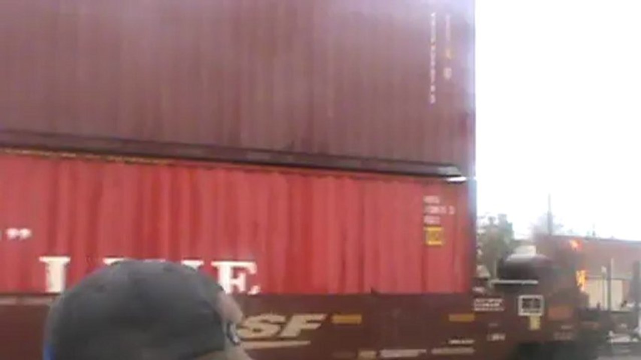 Norfolk Southern stack southeast through Austell Ga.