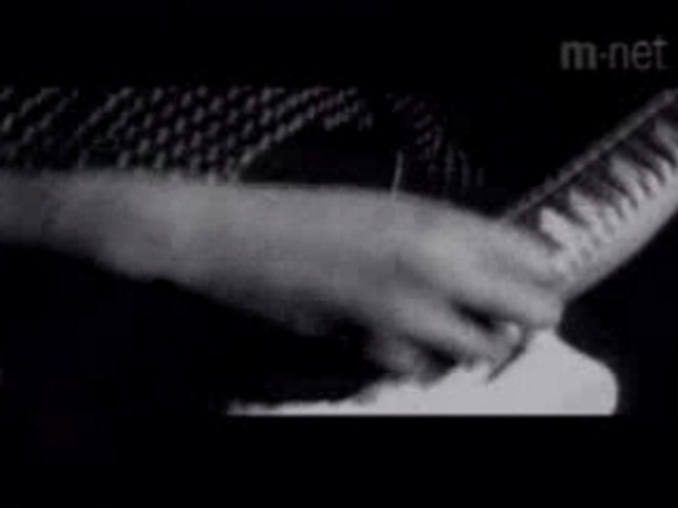 Oasis - Some Might Say