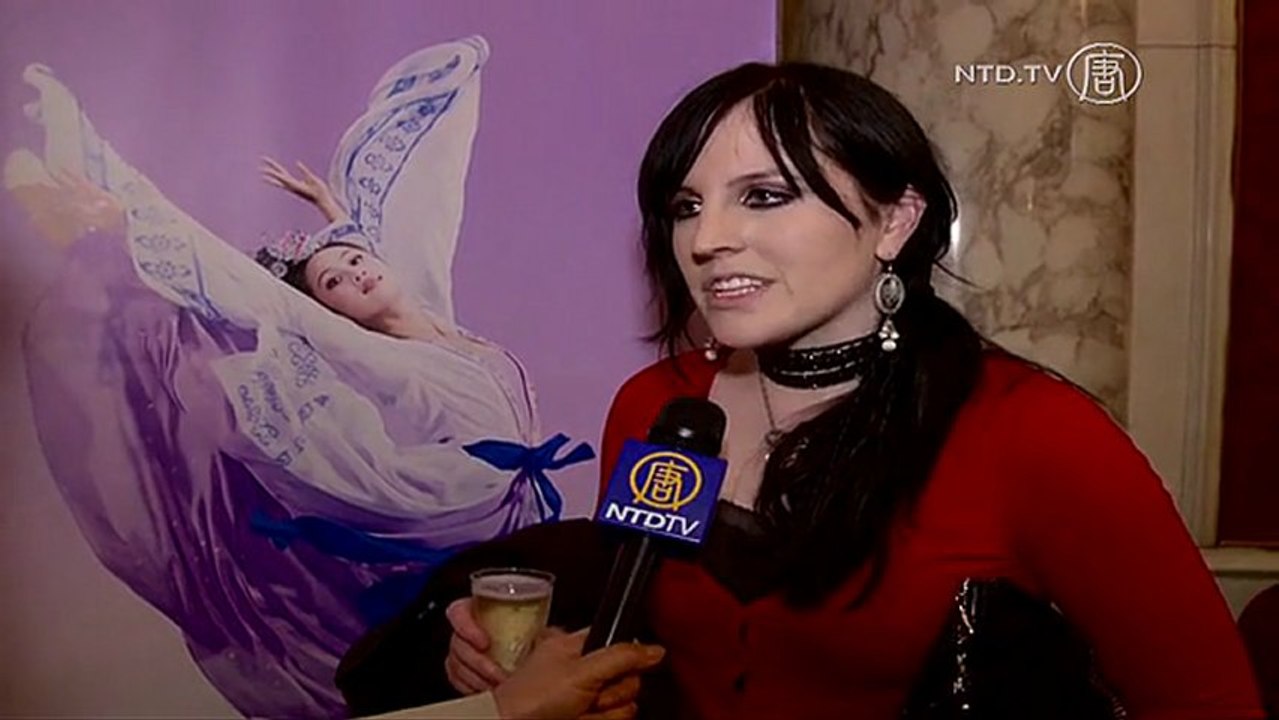 Composer Moved to Tears by Shen Yun in Boston