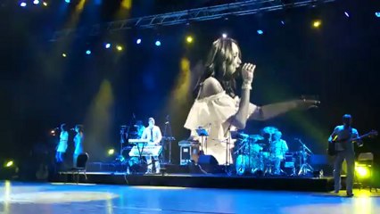 МакSим - Ветром стать (Live in Crocus City Hall'12)