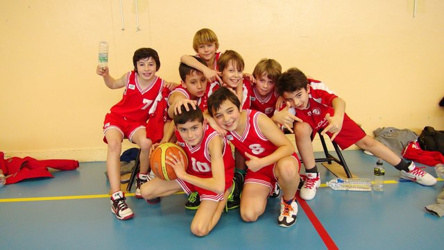 Maisons-Laffitte 28 : 48 Chatou Croissy (poussins) 23/02/2013