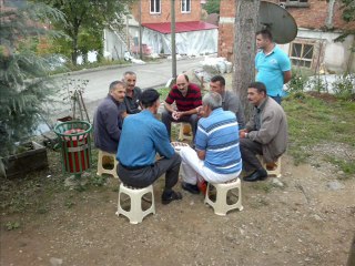 EMEKSAN KÖYÜNÜ GEZELİM GÖRELİM (2012)