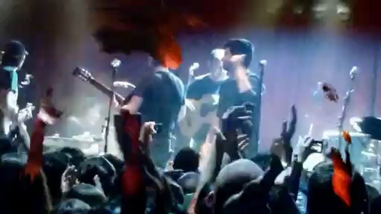 Estopa * Demonios * Cabaret Sauvage, Paris 22 de Febrero 2013