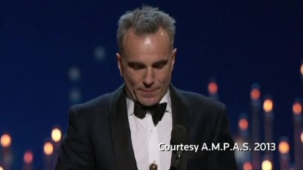 Daniel Day-Lewis awarded best actor Oscar for "Lincoln"