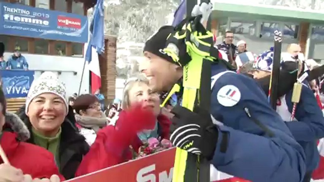Ambiance après la  médaille d'or remportée par l'équipe de France de combiné nordique
