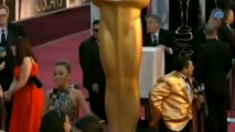 Oscars: El vestido de Charlize Theron protagoniza la alfombra roja