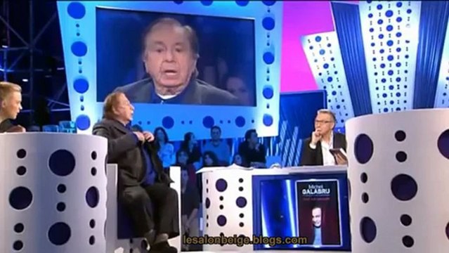 Galabru défend la messe en latin et les prêtres en soutane