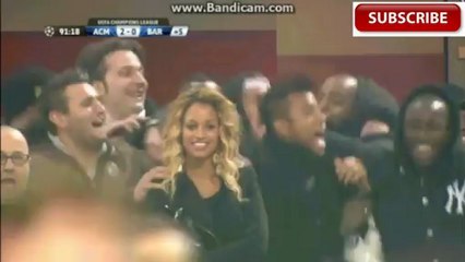 Balotelli, Robinho et leurs amis fêtent le succès des Rossoneri face au Barça