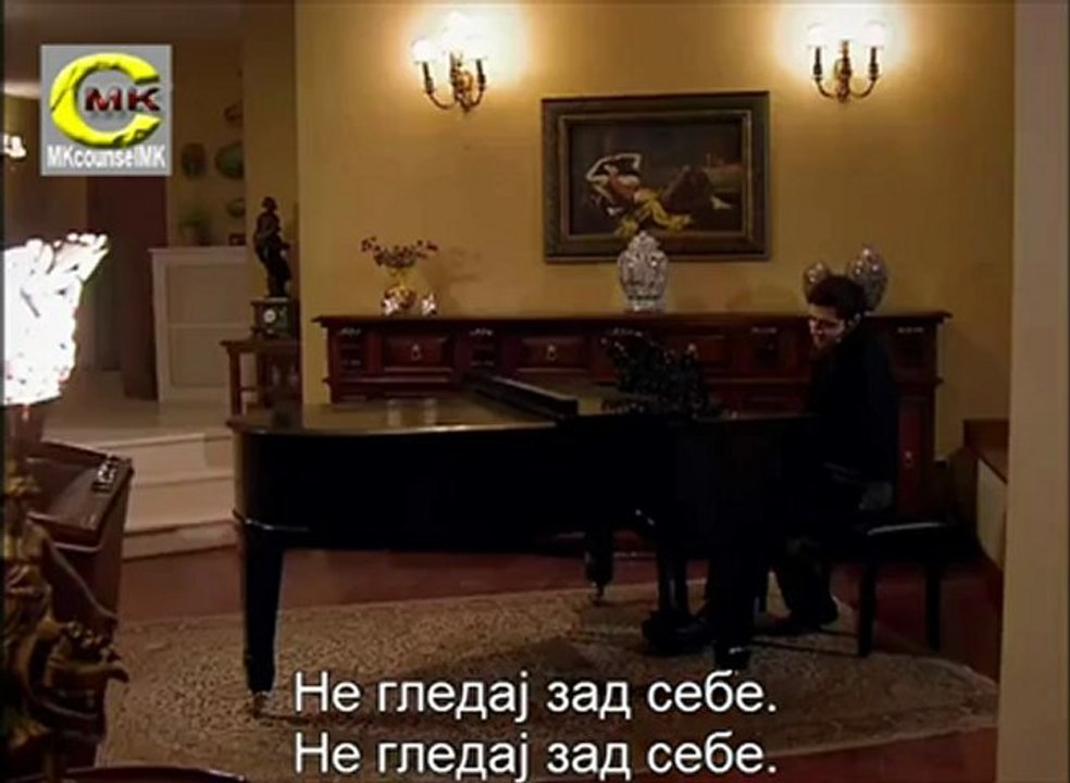 Çiçekçi kiz  / Gönülçelen / Крадец на срца (MKD...