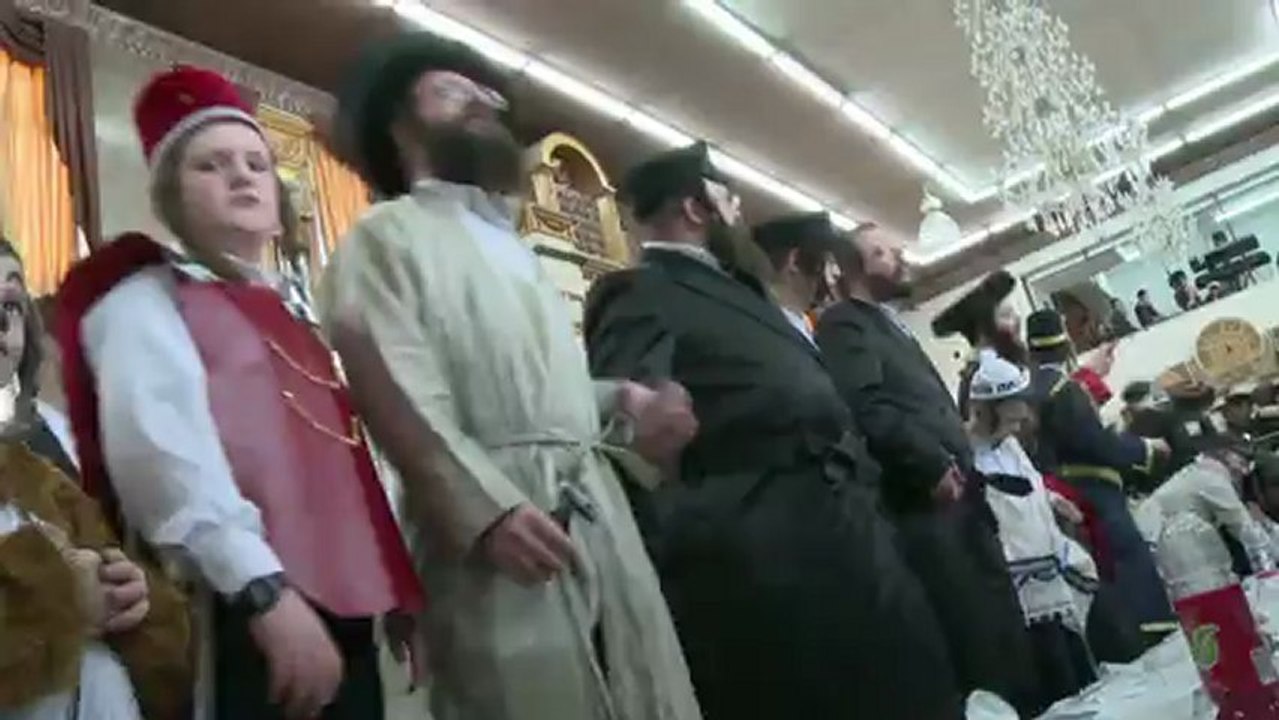 Jerusalem celebrates Purim