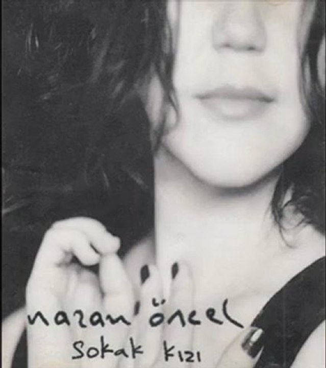 Nazan Öncel    -  Ölüyorum Anlasana