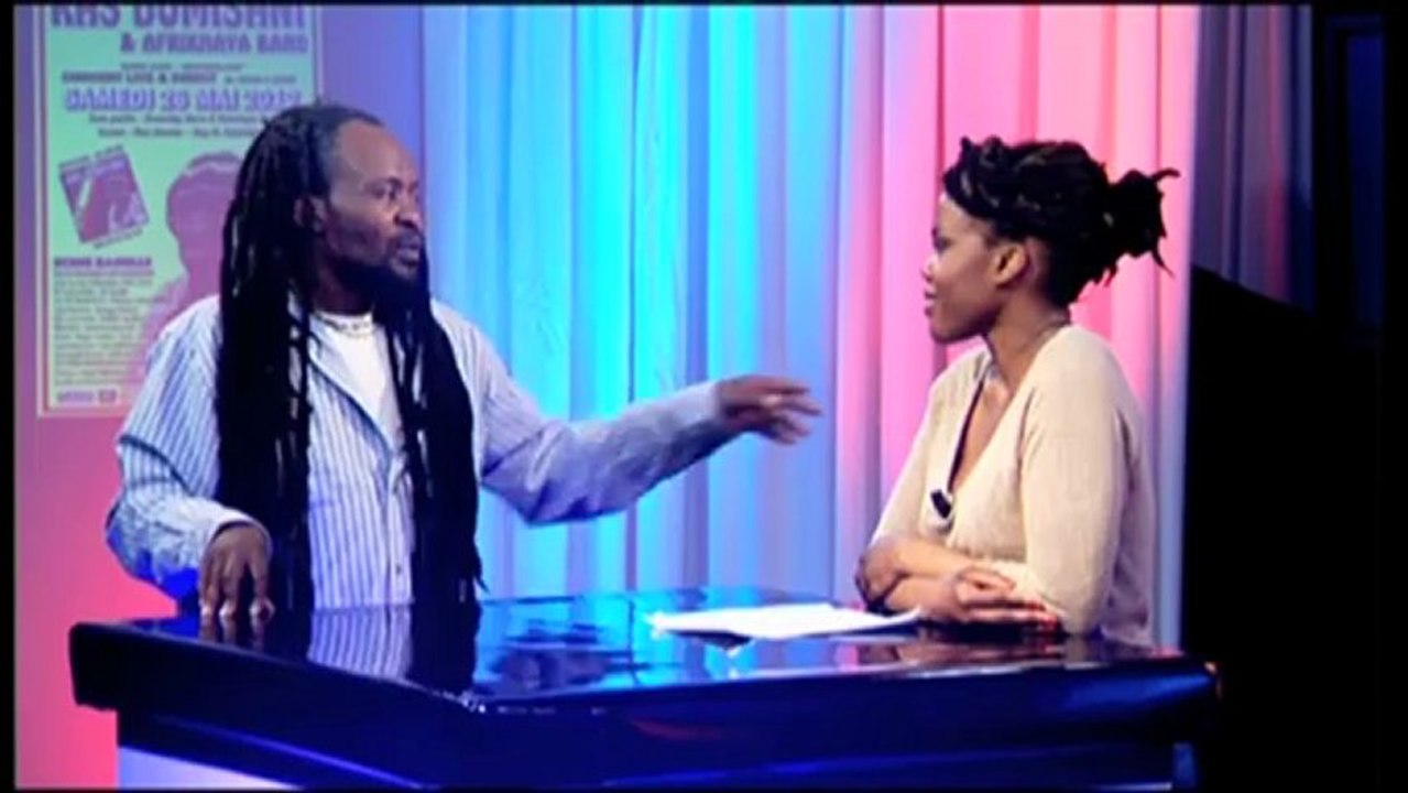 RAS DUMISANI  à  LA LOCALE TV  "  automne " 2012  émission " Bonjour 93 "