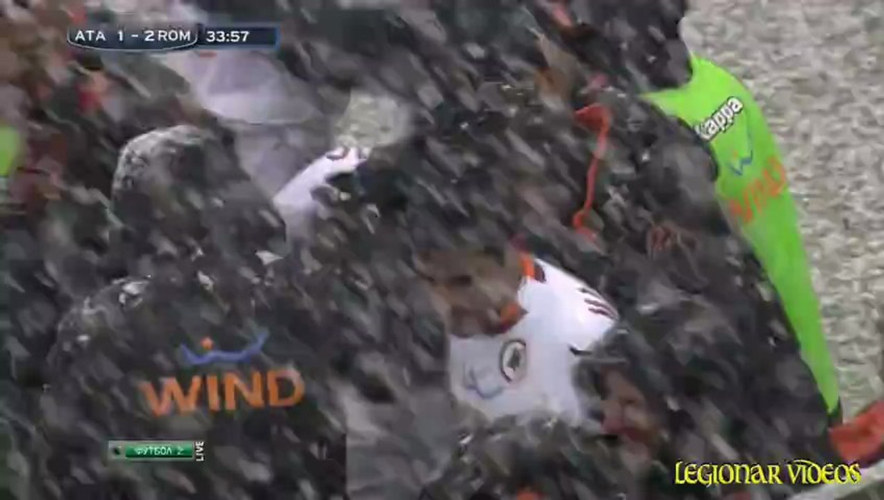 Miralem Pjanic goal Vs Atalanta 24-2-2013 HD