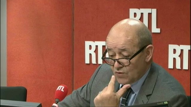 Jean-Yves Le Drian répond aux auditeurs de RTL