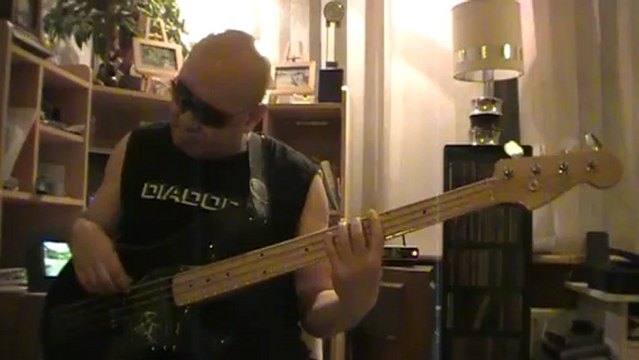 Still got the blues Garry More basscover Bob Roha