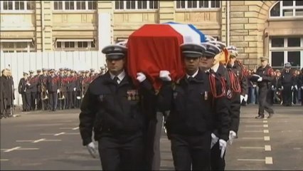 Les obsèques nationales des deux policiers tués sur le périphérique parisien