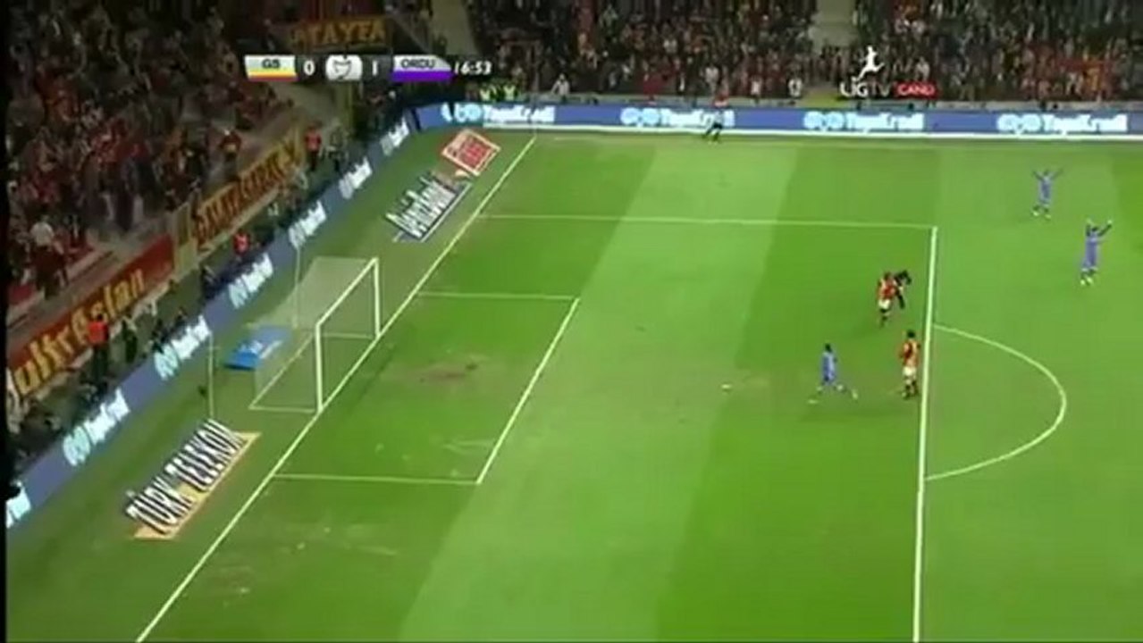 Muslera Epic Fail