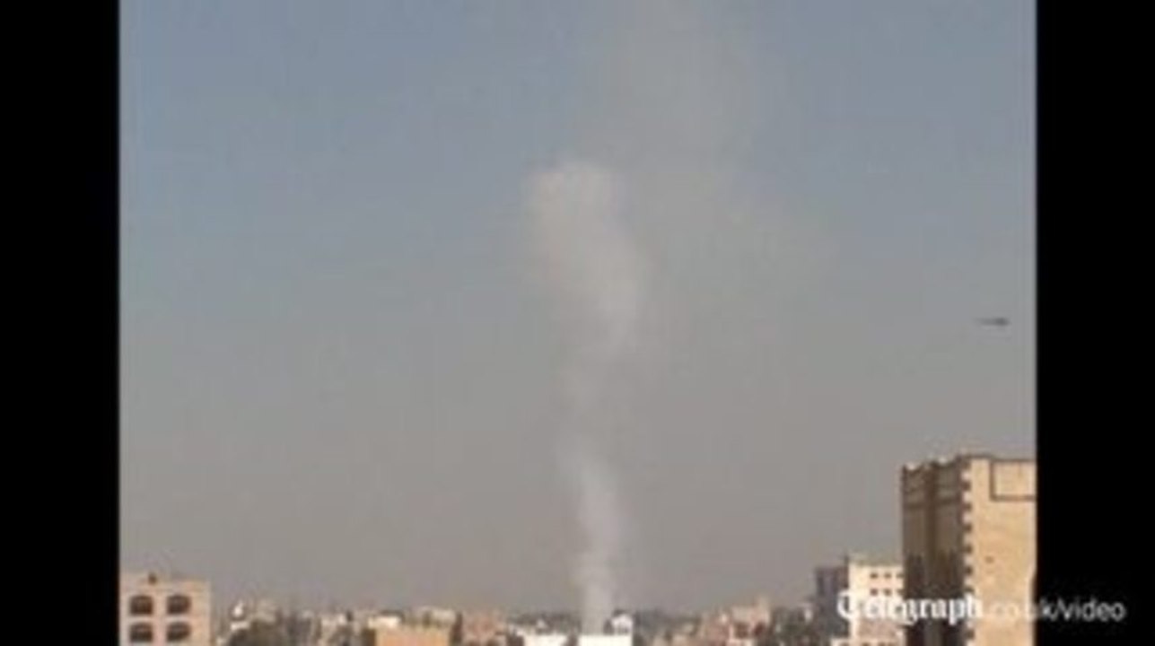 Yemeni military plane crashes killing 10