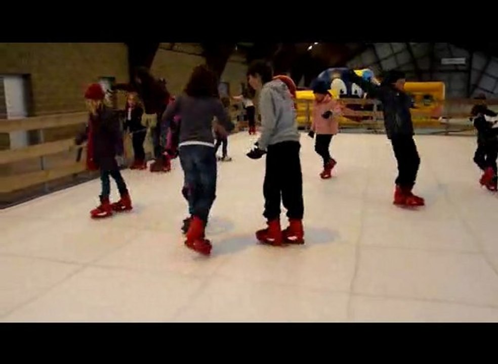 Une patinoire à Saint-Hilaire pendant les vacances