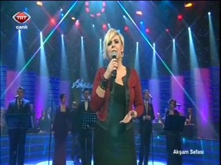 Ayşe İnak Ekiz-Bir Demet Yasemen