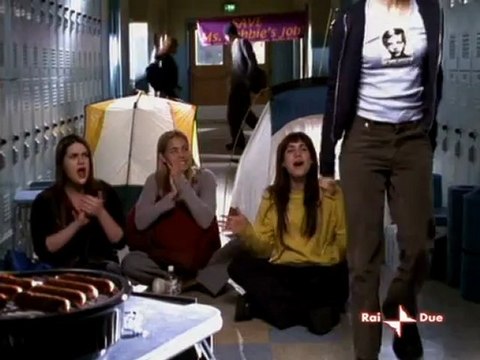 Popular 1x18 Tutti Per Uno, Uno Per Tutti