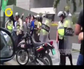 PNB retuvo y golpeó a estudiantes que pretendían encadenarse en la sede del PNUD