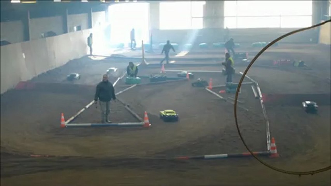 Essai libre 1 Tours Indoor TT 1/5ème