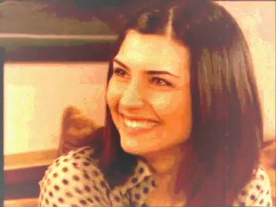 YILMAZ ERDOĞAN-SANA BAKMAK - WWW.SESLİZEUS.COM