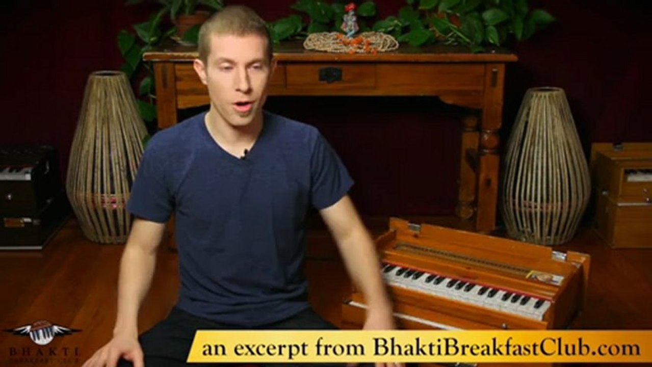Harmonium 208 - Song: Om Namah Shivaya by Jai Uttal - in the Bhakti Breakfast Club